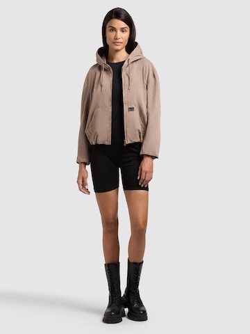 khujo - Chaqueta de entretiempo 'JUDY' en marrón