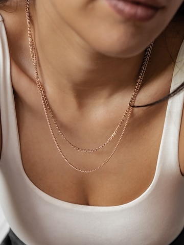Hey Happiness Necklace 'Bold Layers' in Gold: front