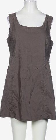 Vetono Dress in M in Grey: front