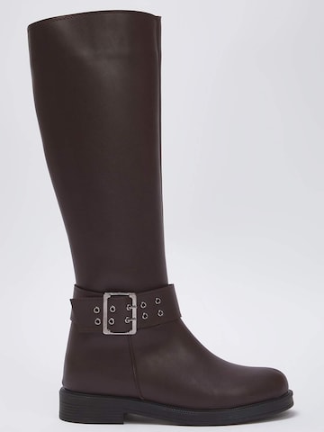 Trendyol Сапоги в Коричневый