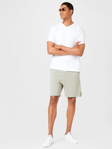 T-Shirt 'Andy' WEEKDAY en blanc