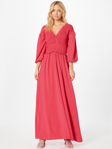 Robe NA-KD en rose : devant