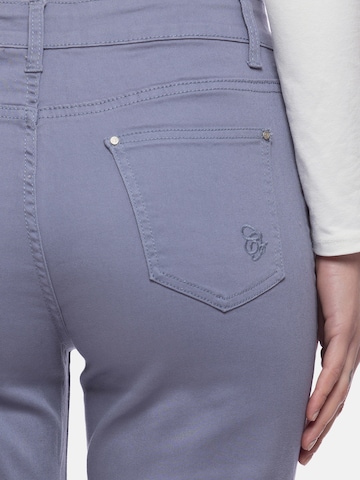Camomilla Tapered Hose in Lila