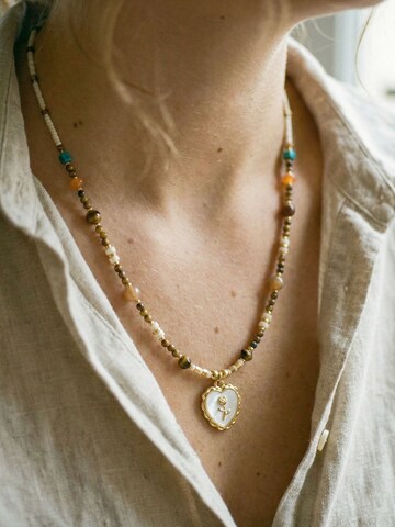 Nemomatheo Necklace in Mixed colors