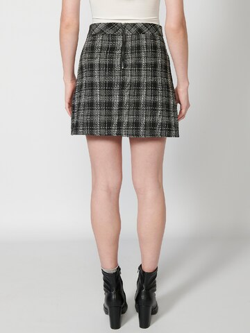 KOROSHI Skirt in Black
