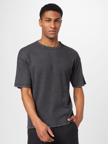 T-Shirt Champion Reverse Weave en gris : devant