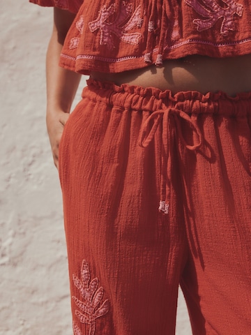 Wide leg Pantaloni di Next in rosso