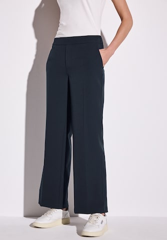 STREET ONE Loose fit Pants in Blue: front