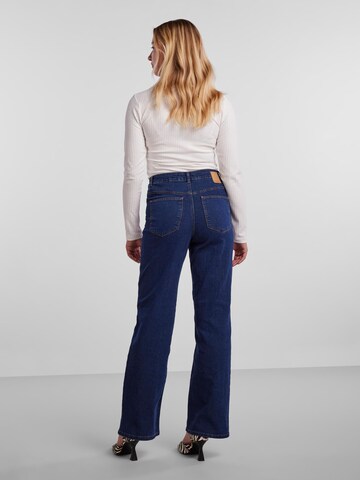 PIECES Wide Leg Jeans 'Peggy' in Blau