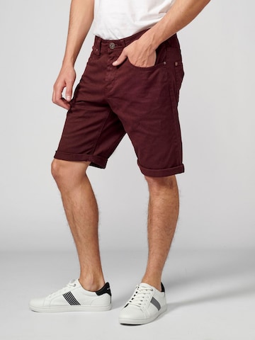 KOROSHI Regular Shorts in Rot