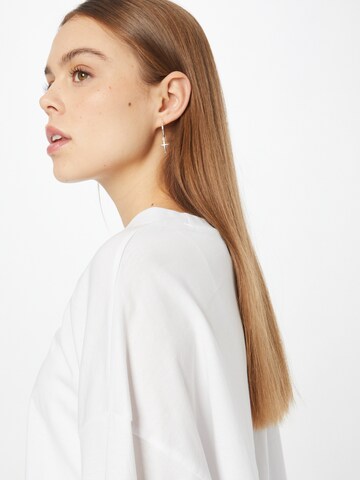 T-shirt Monki en blanc