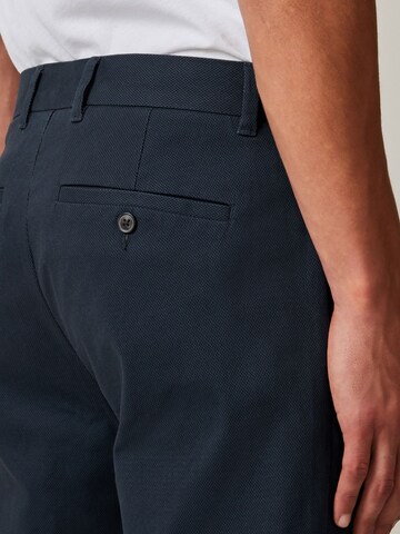Next Slimfit Hose in Blau