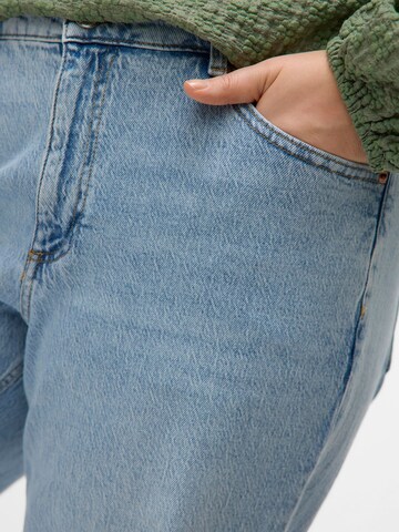 regular Jeans 'VMCTESSA' di Vero Moda Curve in blu