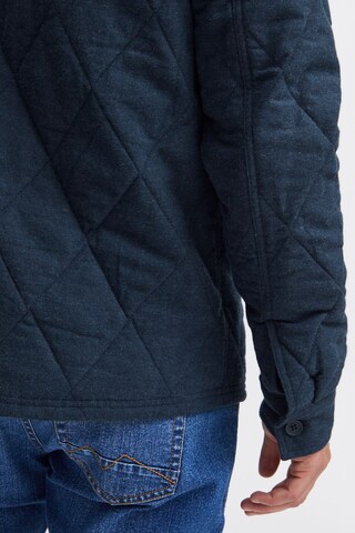 BLEND Tussenjas in Blauw