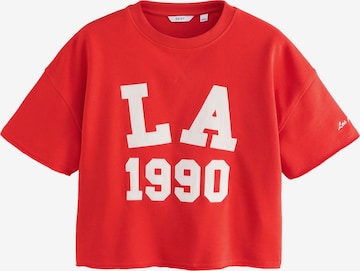 NextSweater majica - crvena boja: prednji dio