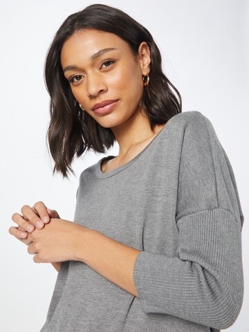 SAINT TROPEZ Pullover 'Mila' in Grau