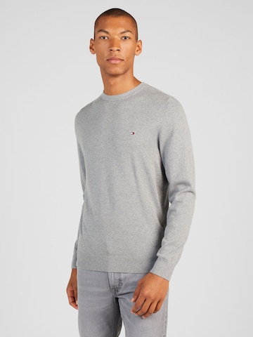 Pullover di TOMMY HILFIGER in grigio: frontale