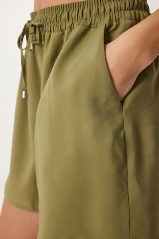 Happiness İstanbul Loosefit Bukser i grøn