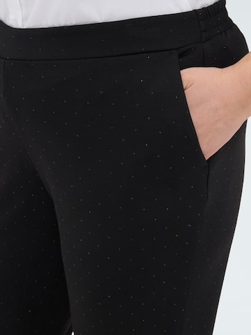 Fiorella Rubino - regular Pantalón en negro