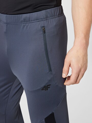 4F Slimfit Športne hlače | modra barva