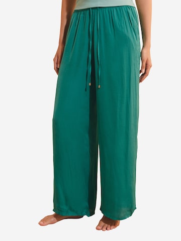 ETAM Pyjamahose 'Cheeta' in Grün: Vorderseite