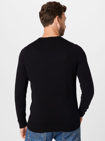 Lyle & Scott Sweater in Black