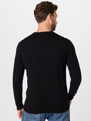 Lyle & Scott Sweater in Black