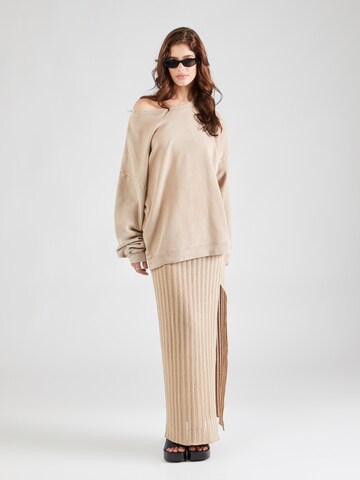 millane Sweatshirt 'Madlin' in Beige