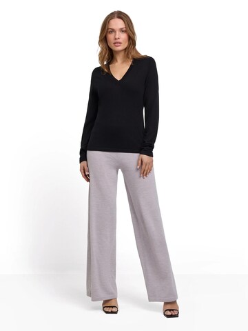 FALKE Pullover 'Pure Merino Wool'‌‌‌‌‌‌‌ in Schwarz