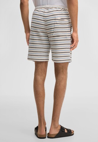 Regular Pantalon 'Hiro' STRELLSON en blanc