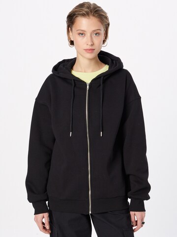 Gina Tricot Zip-Up Hoodie in Black: front