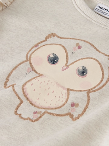 NAME IT Sweatshirt 'NMFNILDA' i grå