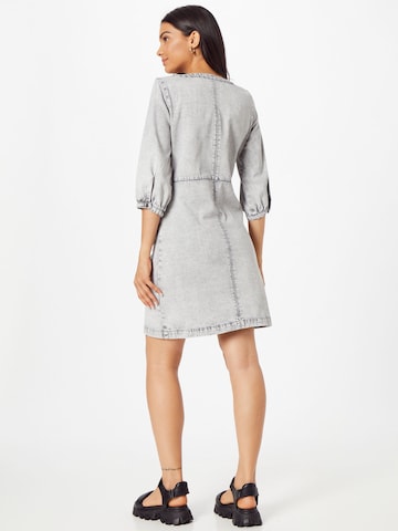 Noisy may - Vestido 'Sophie' en gris