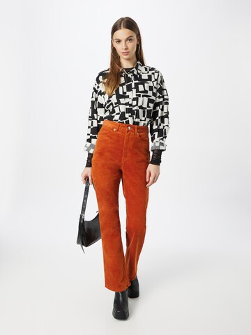 Monki Regular Hose in Orange