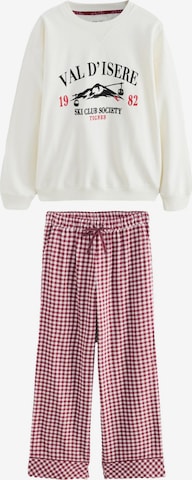 Next - Pijama en rojo: frente