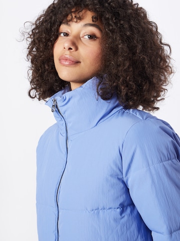 Veste d’hiver 'Dolly' ONLY en bleu