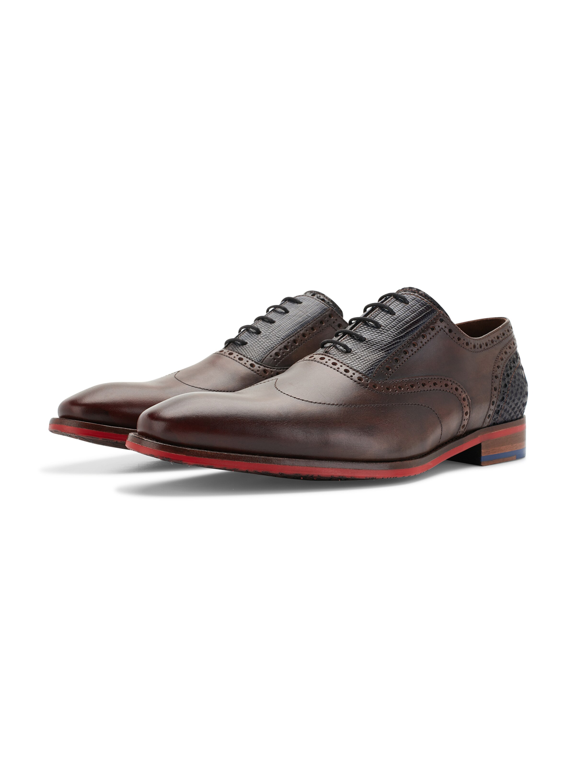 Chaussure à lacets 'De Stapper 03' Floris van Bommel en marron