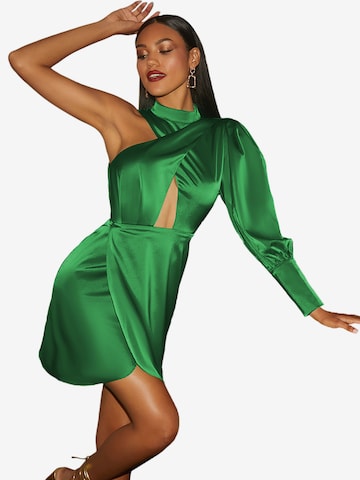 Chi Chi London Koktejlové šaty – zelená
