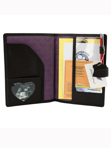 petit amour Document Bag 'LEONA' in Brown