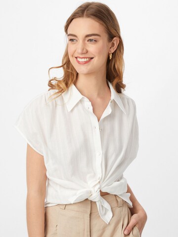 Camicia da donna 'Faspi' di OPUS in bianco: frontale