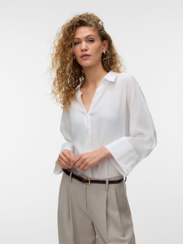 VERO MODA - Blusa 'VMDoris' en blanco: frente