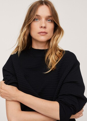 Pullover 'Maker' di MANGO in nero