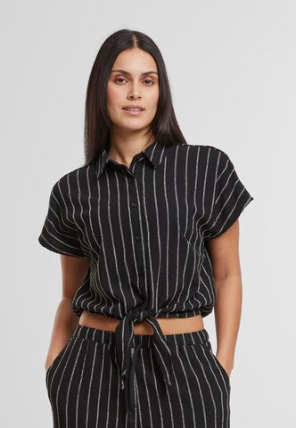 Urban Classics Blouse in Zwart: voorkant