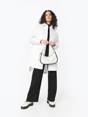 Calvin Klein Jeans Φθινοπωρινό και ανοιξιάτικο μπουφάν σε λευκό
