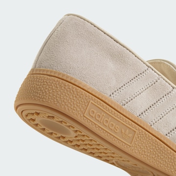 ADIDAS ORIGINALS Slipper 'Handball Spezial' in Weiß