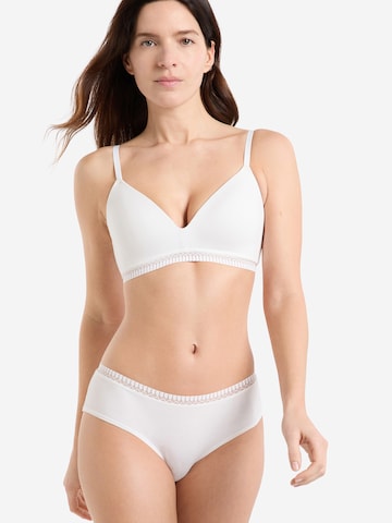 ETAM Triangle Bra 'Happily' in White