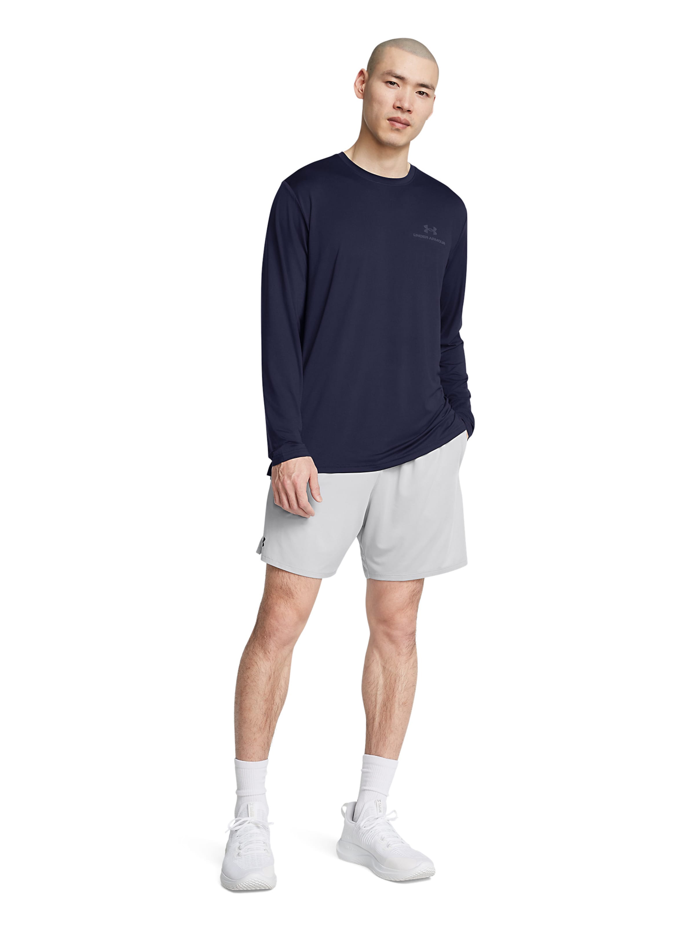 UNDER ARMOUR Regular Sportbroek in Grijs: voorkant