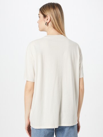 Abercrombie & Fitch T-Shirt in Beige