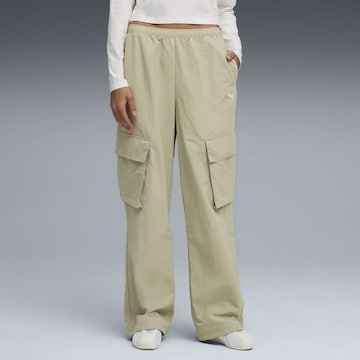 PUMA Wide leg Cargobroek 'Ess' in Groen: voorkant