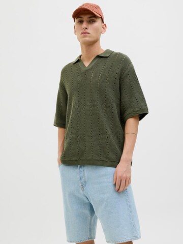 JACK & JONES Sweater in Green: front